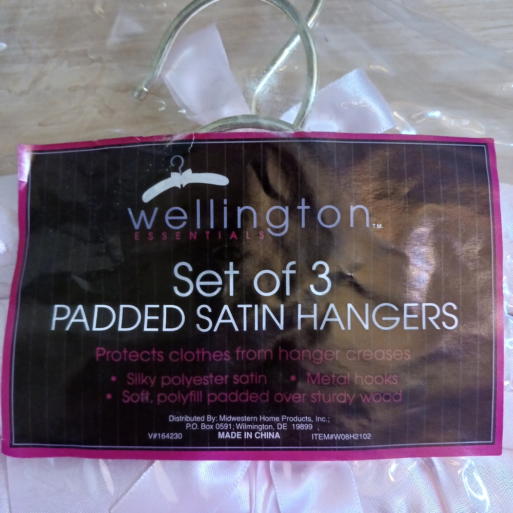 Wellington Essentials Pink Padded Satin Hangers Set of 3 - Picture 2 of 3